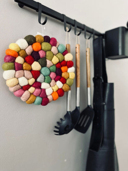 Bordskåner DOTS - Multi uld - VIAMAJA.DK