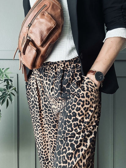 Bukser Leopard dark - VIAMAJA.DK