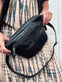 Bumbag BELLA i Black bøffellæder - VIAMAJA.DK