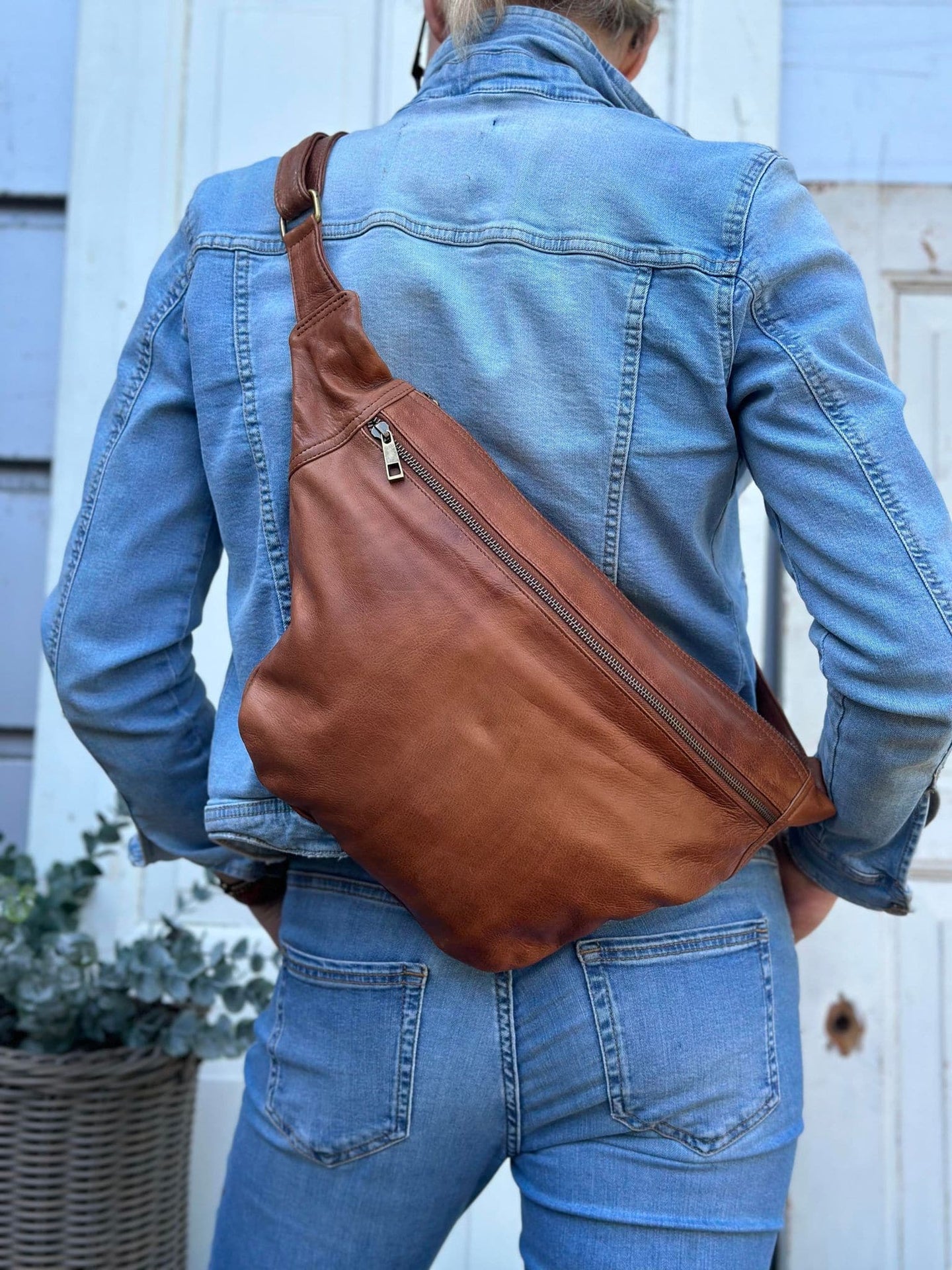 Bumbag - BIG URBAN Walnut - VIAMAJA.DK