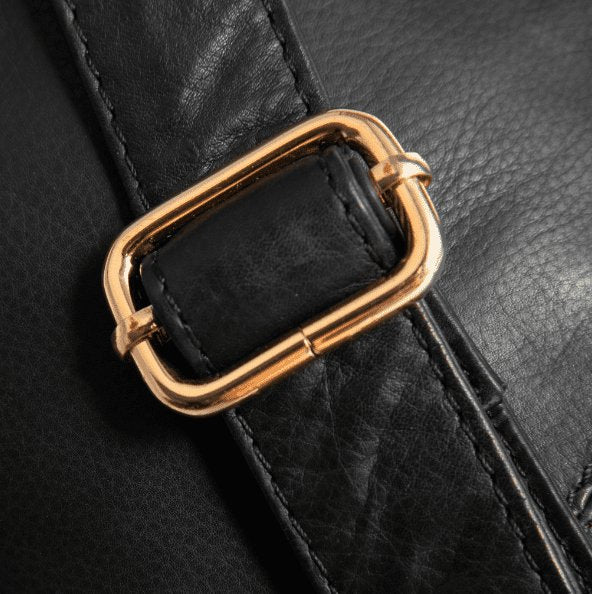 Bumbag - BLACK / GOLD i blød skind kvalitet - VIAMAJA.DK