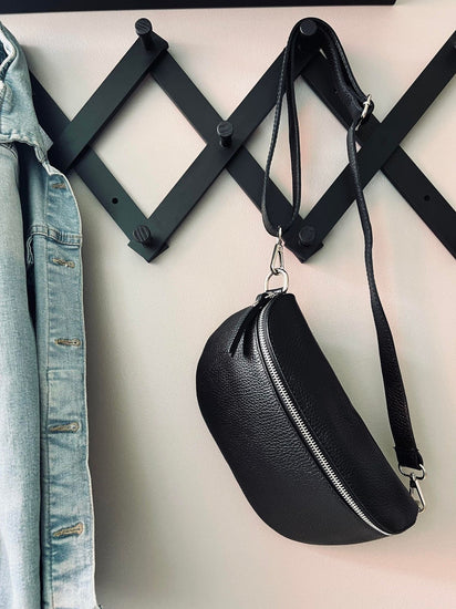 Bumbag Black leather - VIAMAJA.DK
