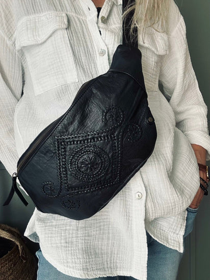 Bumbag Boheme Black – Handmade - VIAMAJA.DK