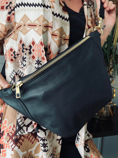 Bumbag EMILIA Black - VIAMAJA.DK