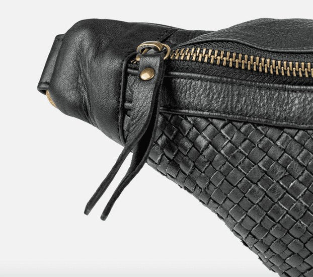 Bumbag HOLLY Flet – Black - VIAMAJA.DK