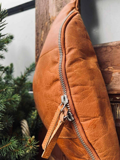 Bumbag i Cognac bøffelskind – XL - VIAMAJA.DK