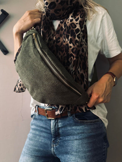 Bumbag - Kaki fløjl - VIAMAJA.DK