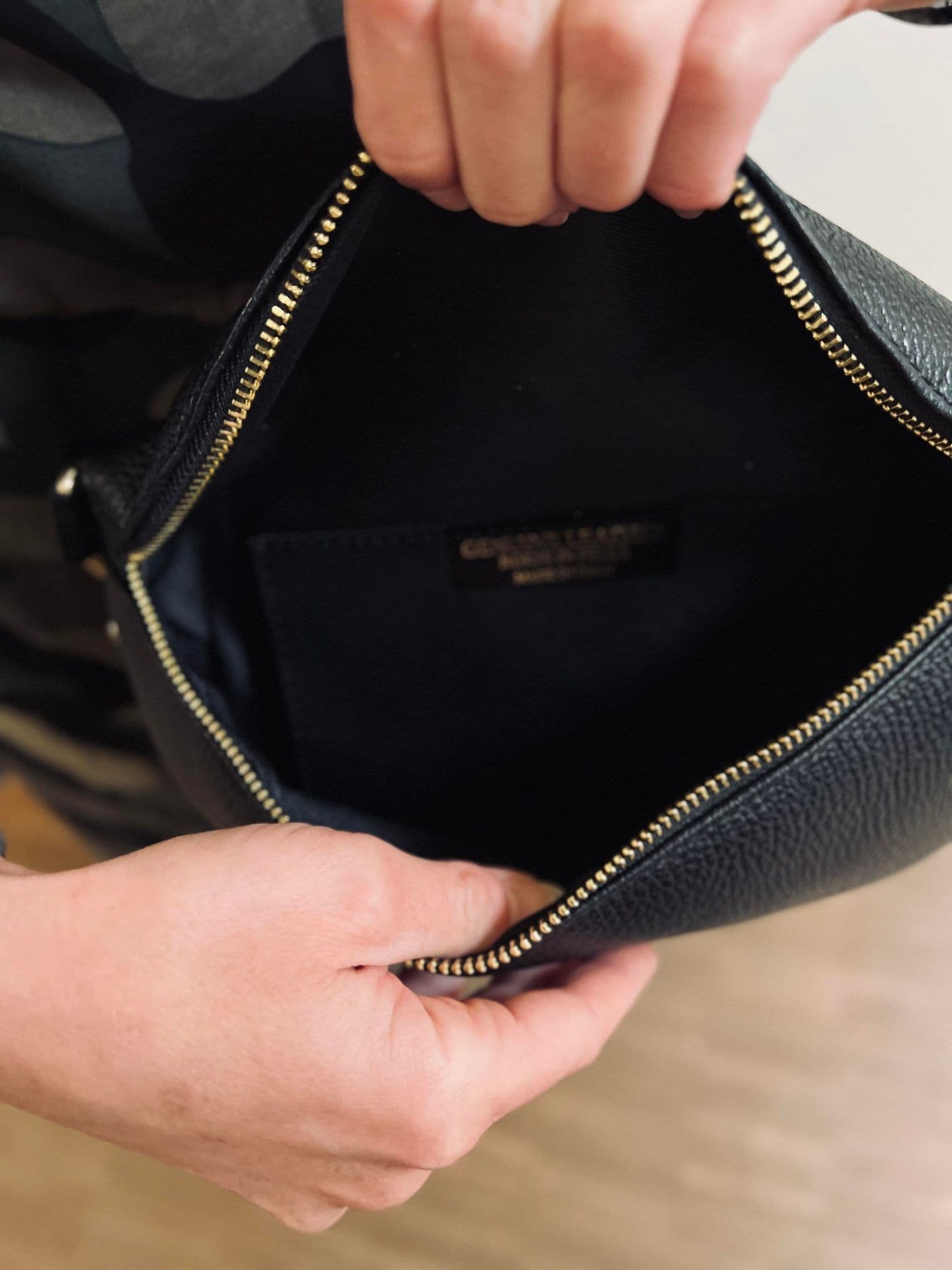 Bumbag Liva - Black / Gold - VIAMAJA.DK