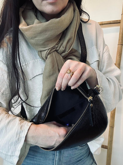 Bumbag Liva – Black / Gold Shiny - VIAMAJA.DK