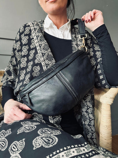 Bumbag m. kontrast - Black - VIAMAJA.DK