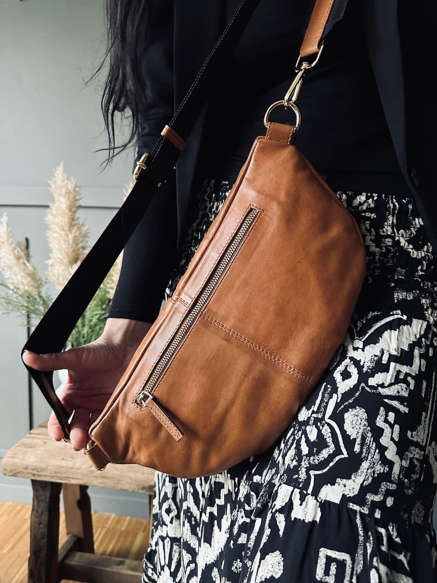 Bumbag m. kontrast – XL Cognac - VIAMAJA.DK