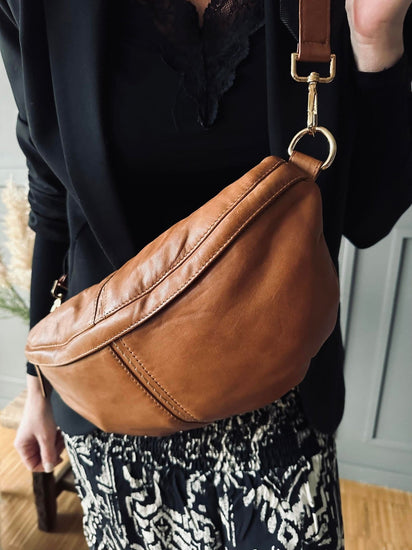 Bumbag m. kontrast – XL Cognac - VIAMAJA.DK
