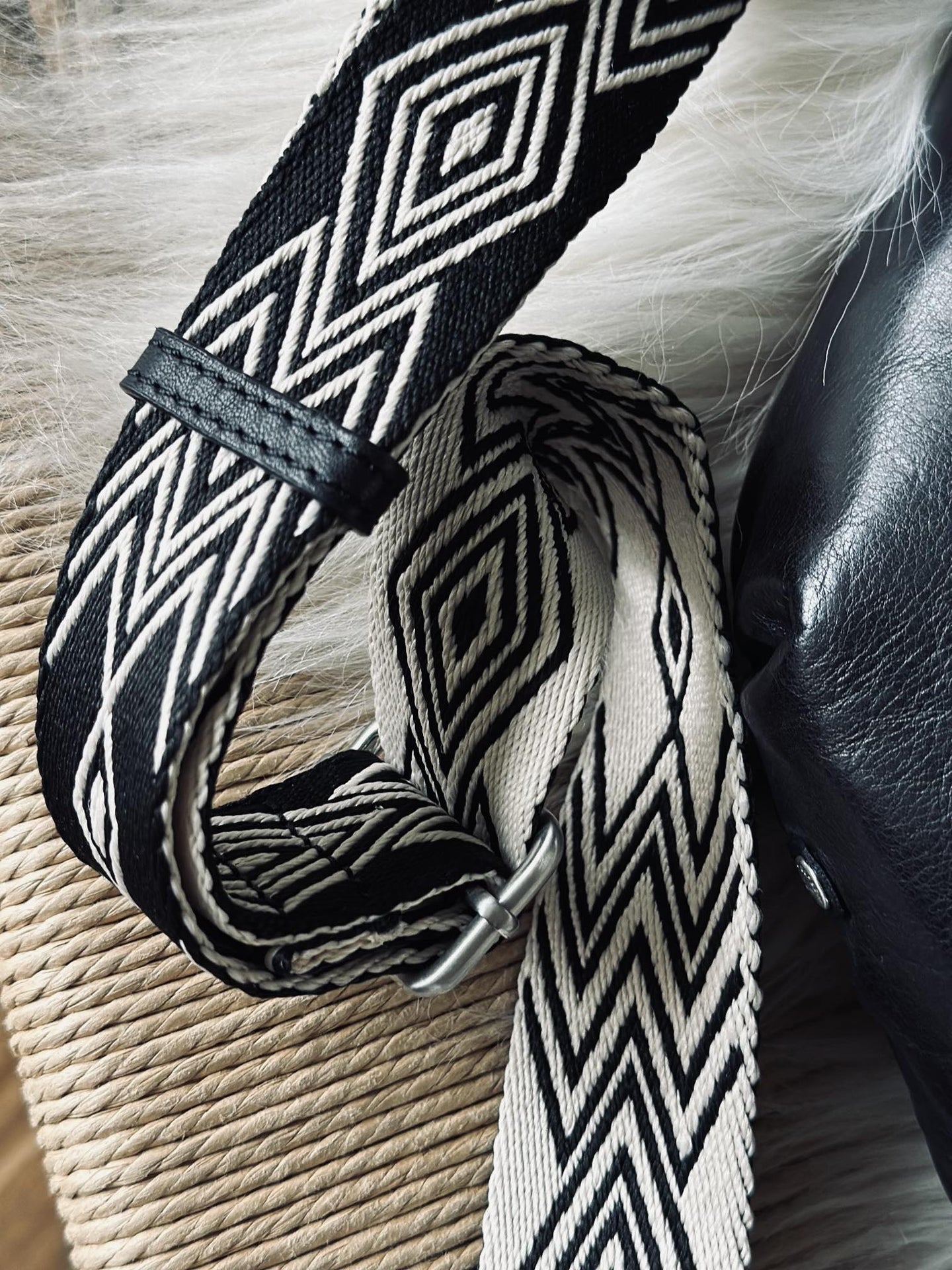 Bumbag m. Lux rem - Black - VIAMAJA.DK
