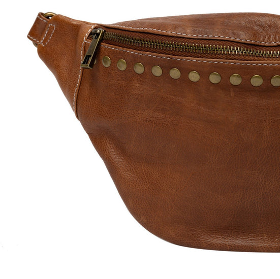 Bumbag med nitter – Walnut - VIAMAJA.DK