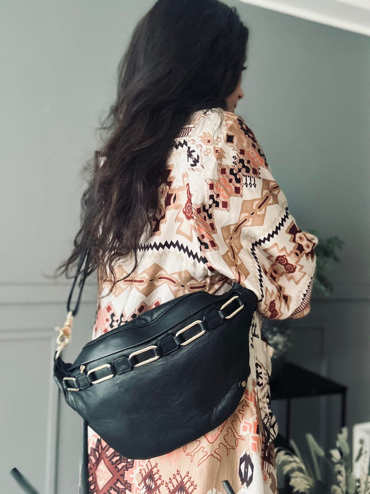 Bumbag Paula Gold i blødt lammeskind - VIAMAJA.DK