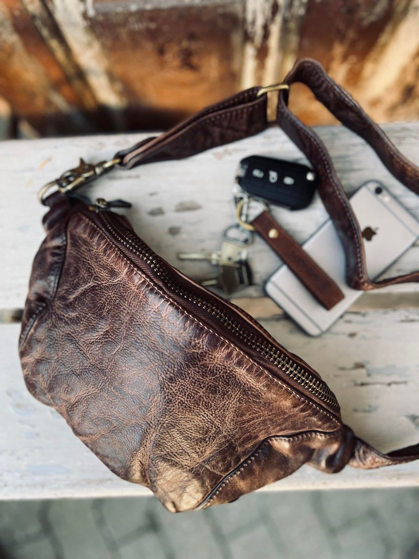 Bumbag SITA BROWN - lækker kraftig læder - VIAMAJA.DK