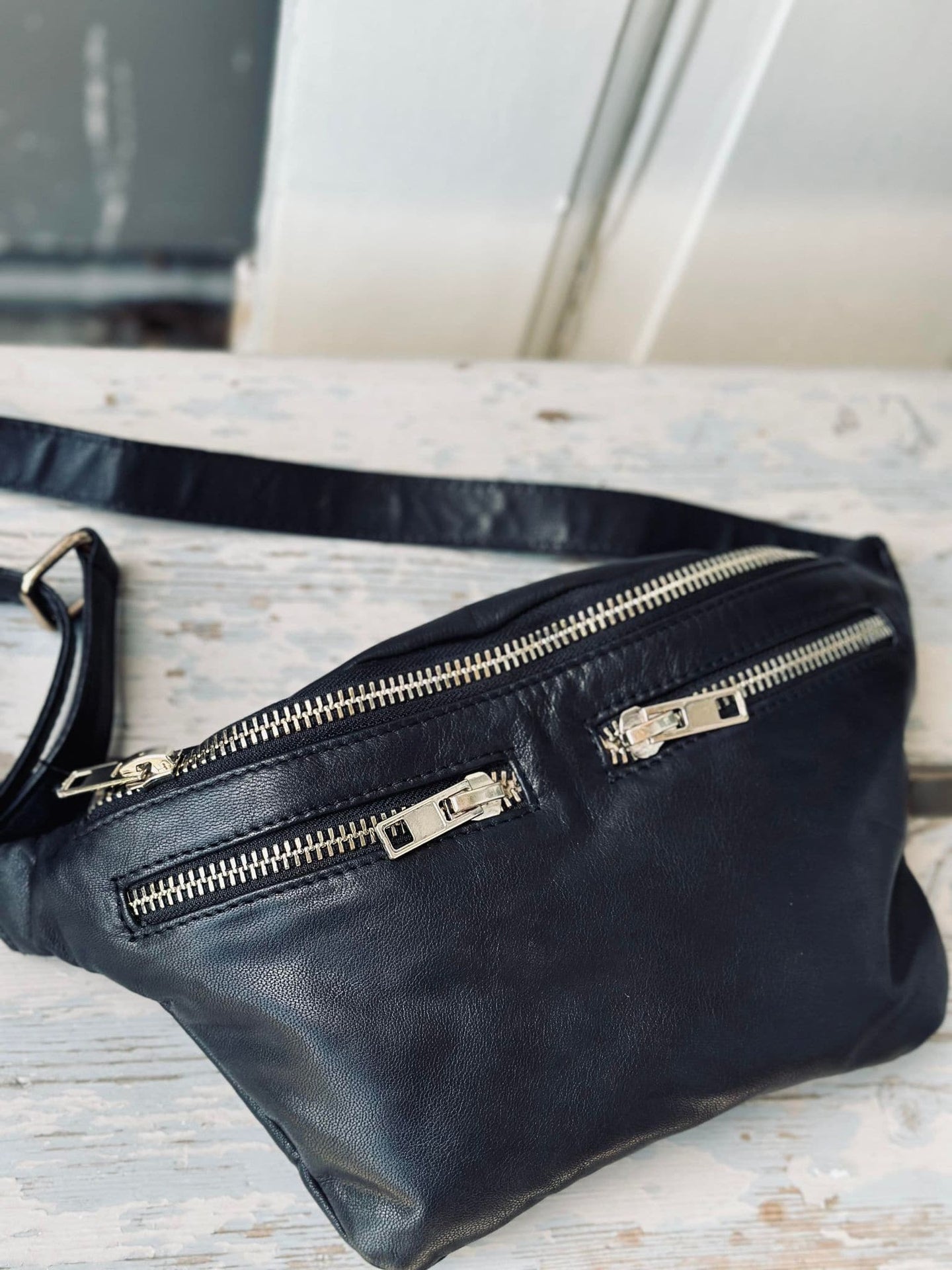 Bumbag SPRING Black - VIAMAJA.DK