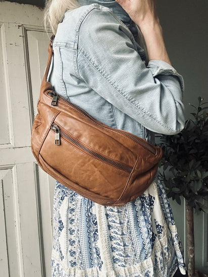 Bumbag XL MIRA – Cognac - VIAMAJA.DK