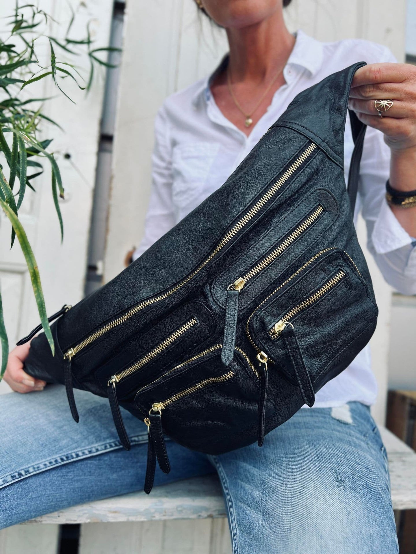 Bumbag XL Raw - Black / gold - VIAMAJA.DK