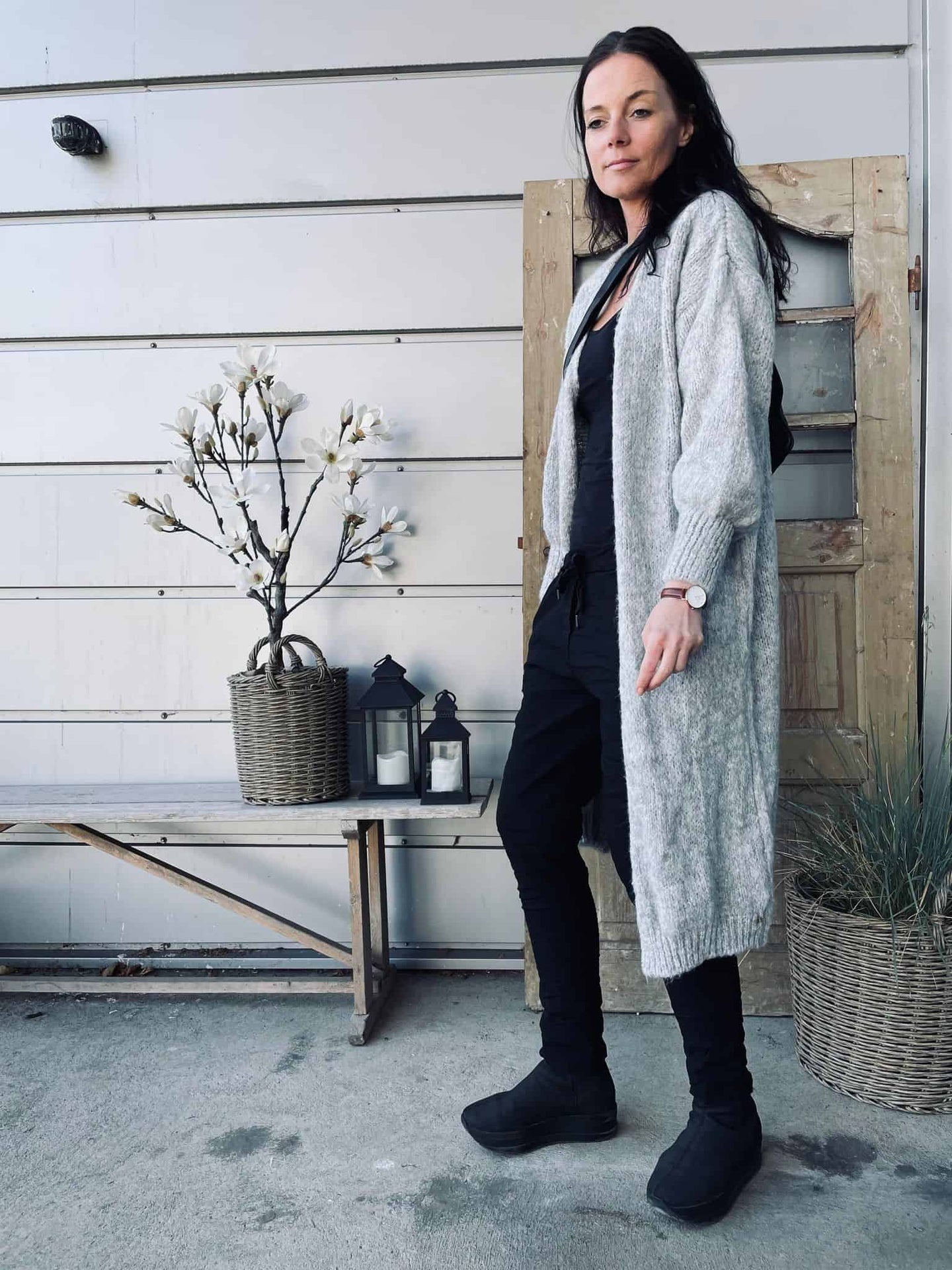 Cardigan Lilly – Lang Grå – One Size - VIAMAJA.DK