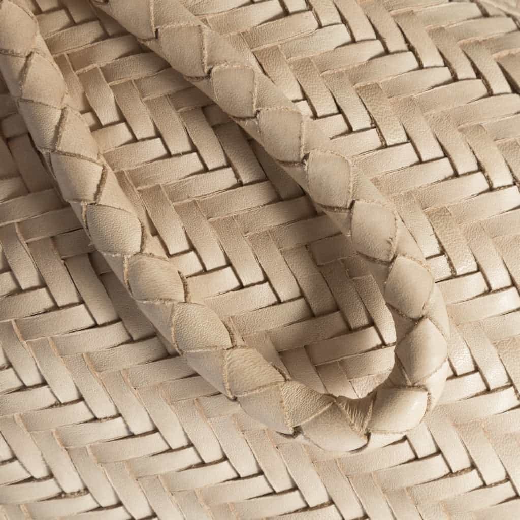 Clutch- ANNA med flettede detaljer - Sand - VIAMAJA.DK