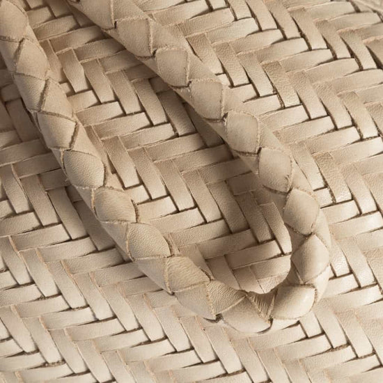 Clutch- ANNA med flettede detaljer - Sand - VIAMAJA.DK