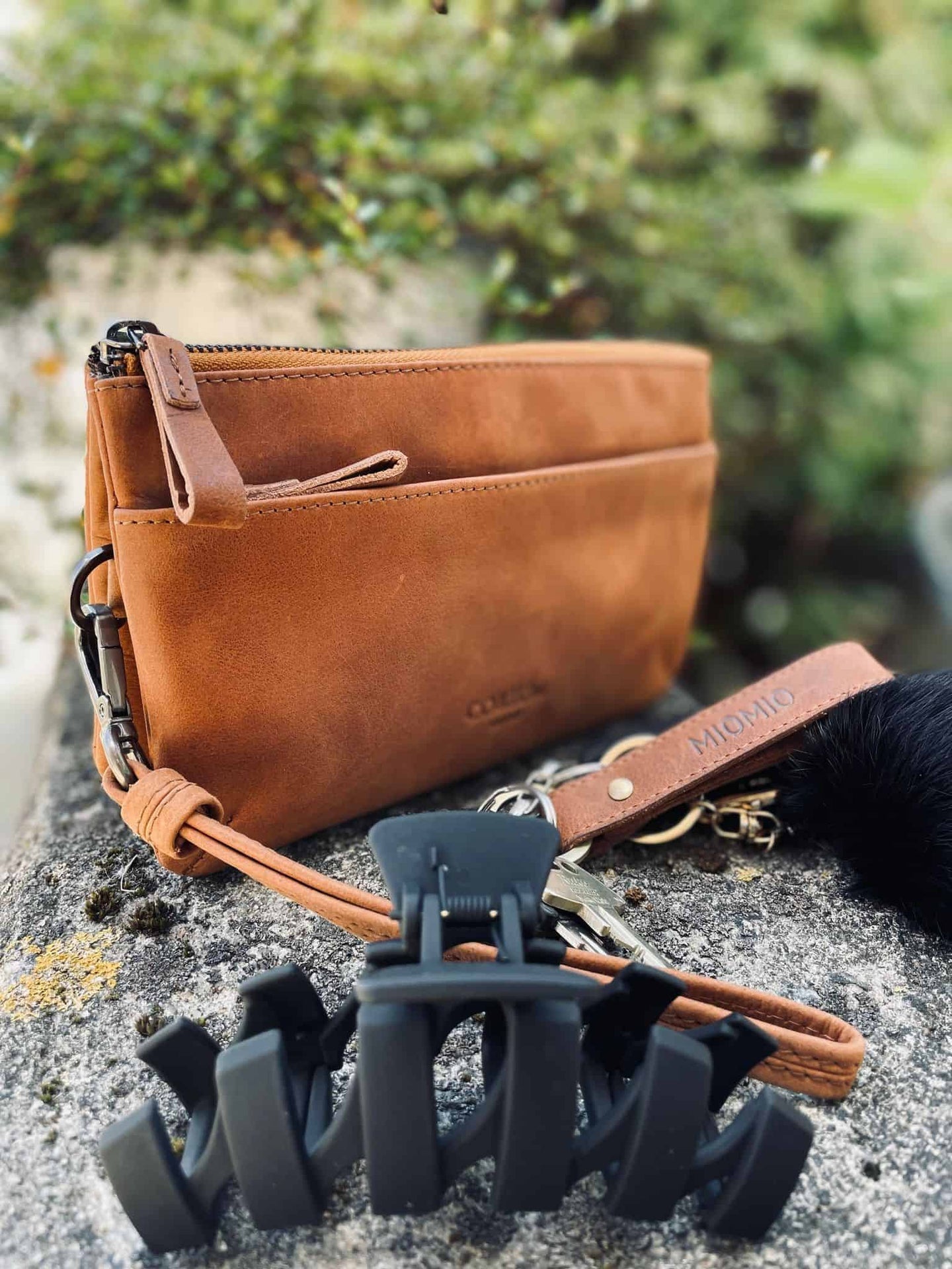 Clutch ASTA m. lang rem & strop, Cognac - VIAMAJA.DK