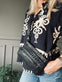Clutch Black - dekoreret med metalkæde - VIAMAJA.DK