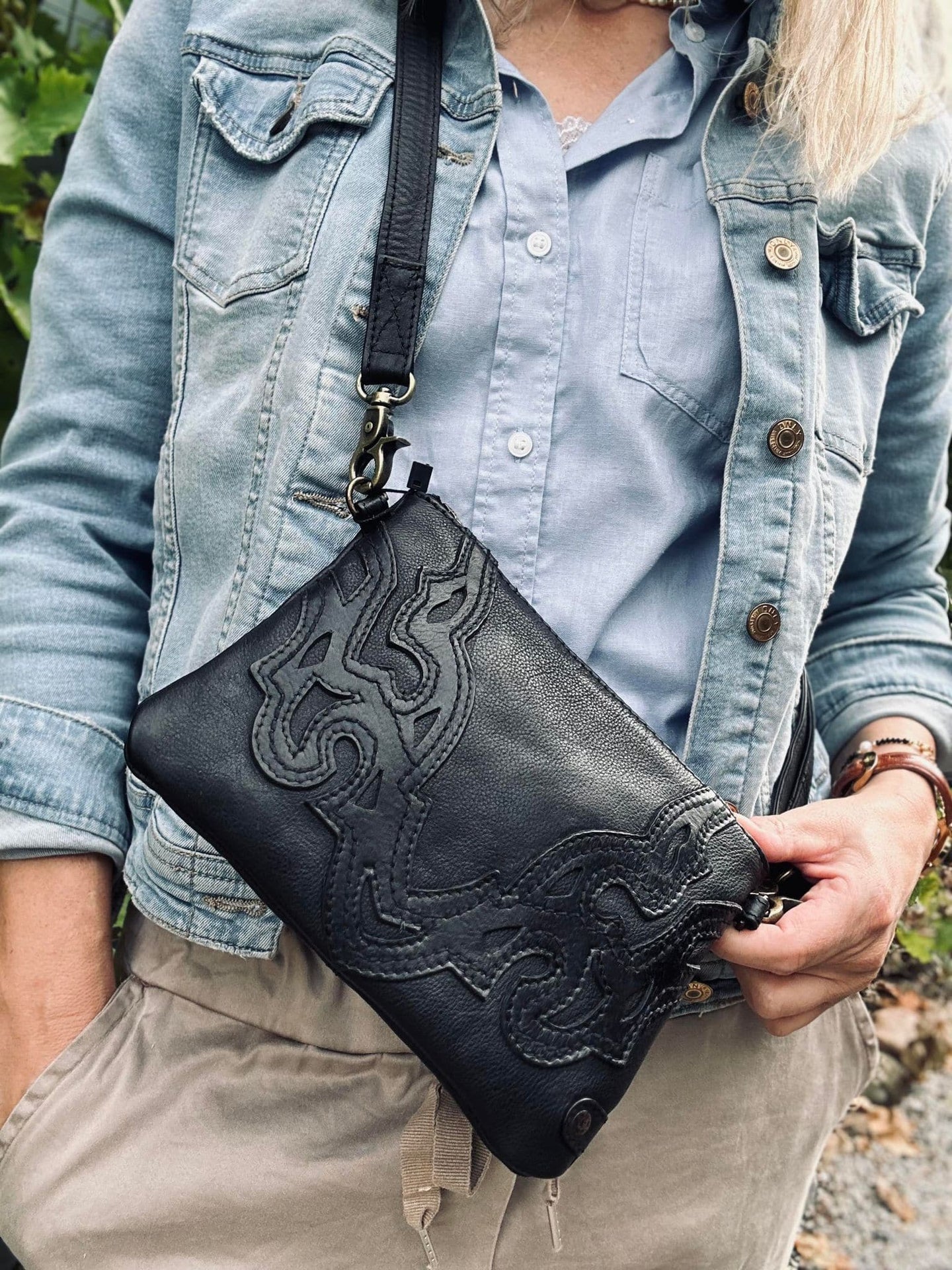 Clutch CARGO Black - VIAMAJA.DK