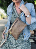 Clutch i mykt skinn - MESSI Taupe
