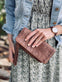 Clutch MILO lækker skindkvalitet – CHESTNUT - VIAMAJA.DK