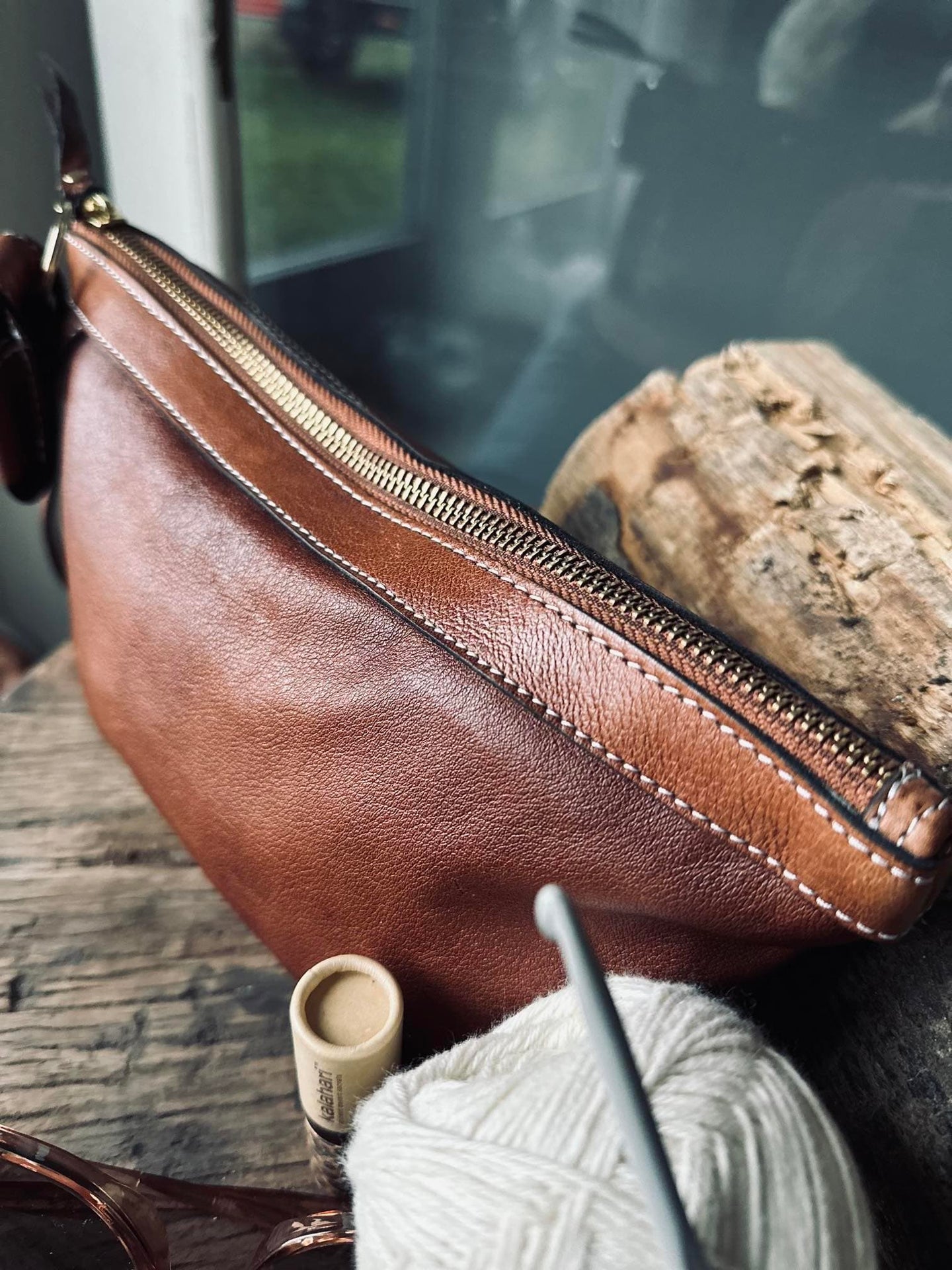 Clutch - Perfekt til opbevaring af strikkeaccessories - VIAMAJA.DK