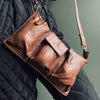 Clutch / veske - cool twist – Brandy skinn i høy kvalitet