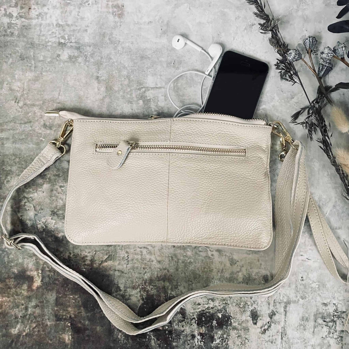 Clutch / taske OFELIA off white - VIAMAJA.DK