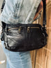 Cool crossbody-veske KALLI - kraftig skinn