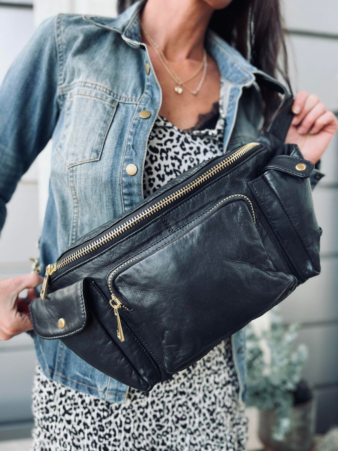 Cool XL bumbag - Black / GOLD - VIAMAJA.DK
