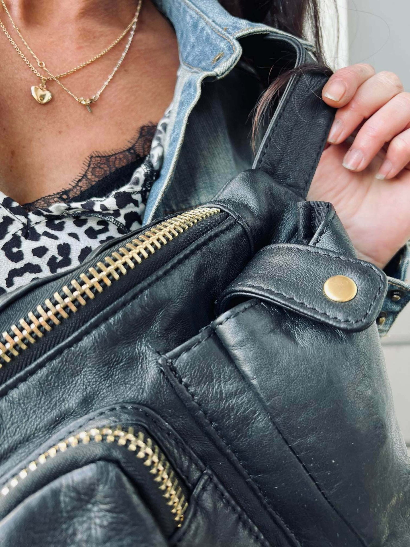 Cool XL bumbag - Black / GOLD - VIAMAJA.DK