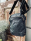 Cross over MIKA – Black / Gold - VIAMAJA.DK