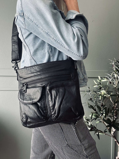 Crossbody Black – Ultra blød - VIAMAJA.DK