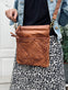 Crossbody CHIC walnut - VIAMAJA.DK