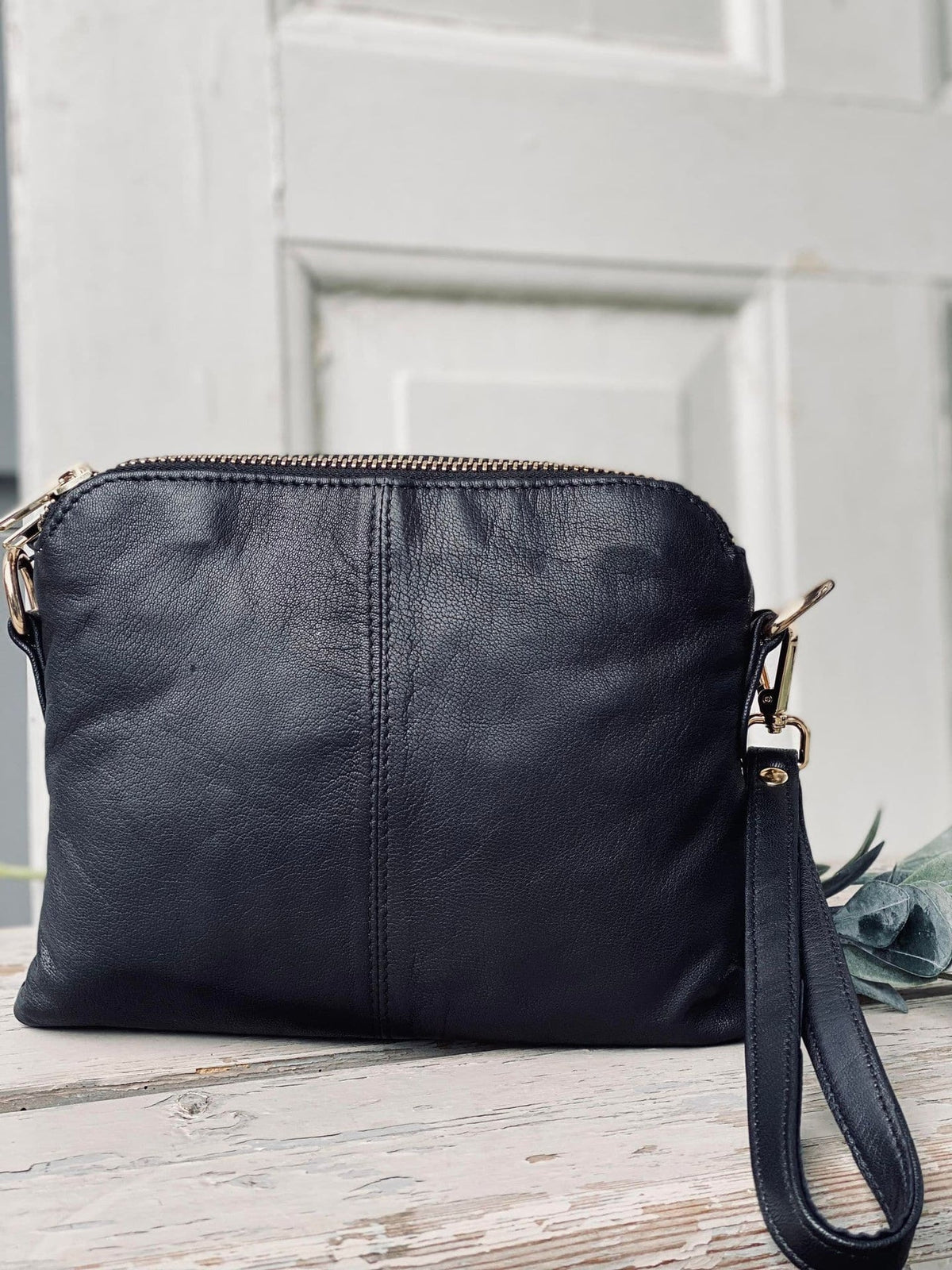 Crossbody clutch ALICE Black - Taskerem medfølger - VIAMAJA.DK