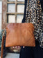 Crossbody clutch ALICE Cognac - Taskerem medfølger - VIAMAJA.DK