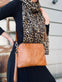 Crossbody clutch ALICE Cognac - Taskerem medfølger - VIAMAJA.DK