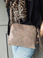 Crossbody clutch ALICE Taupe - Taskerem medfølger - VIAMAJA.DK