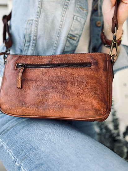 Crossbody FAVORIT LUNA - 2 taskeremme medfølger - VIAMAJA.DK