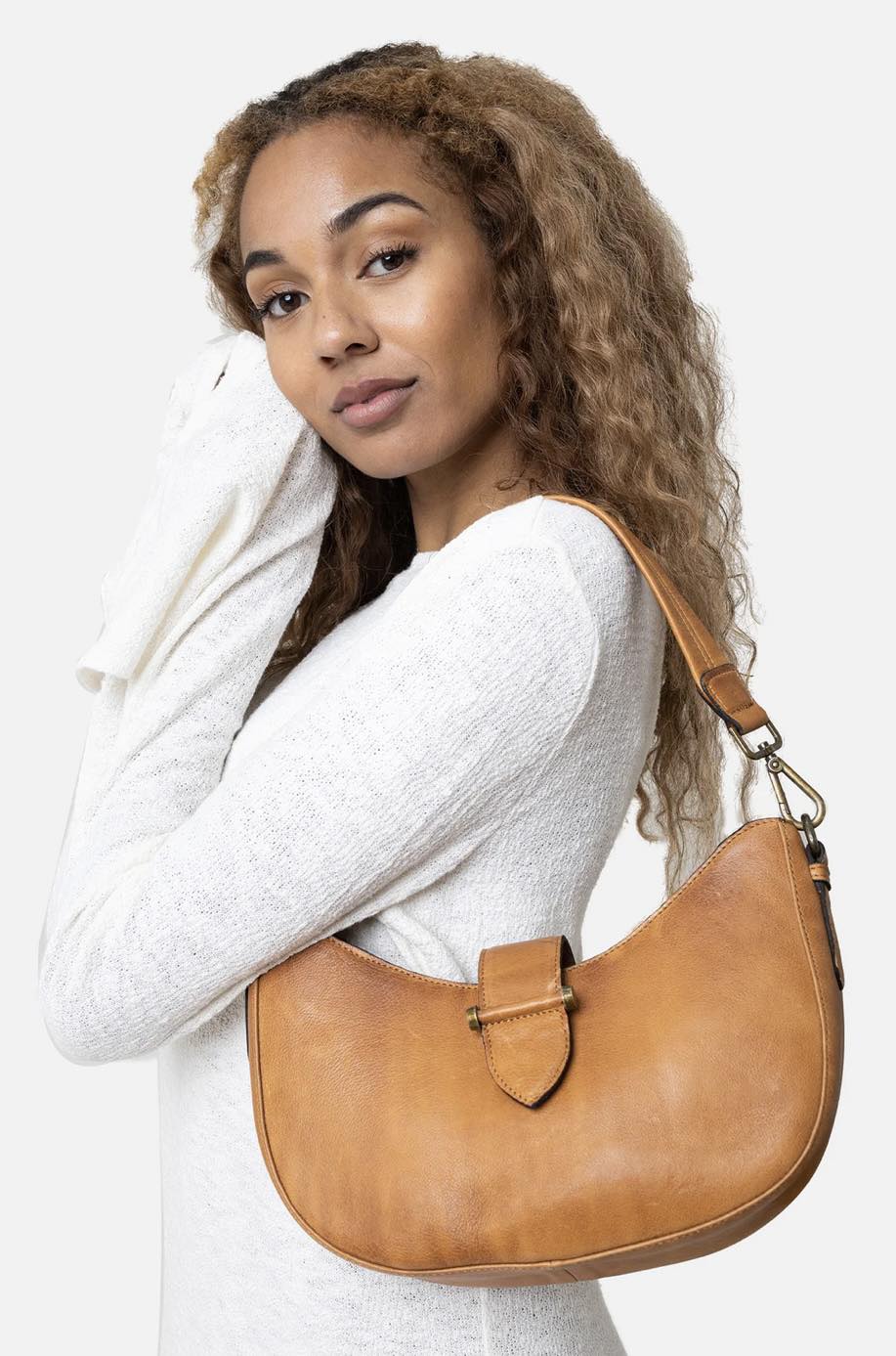 Crossbody GAJA cognac – Lang taskerem medfølger - VIAMAJA.DK