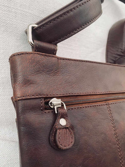 Crossbody GRY – Brun ultra blødt kalveskind - VIAMAJA.DK