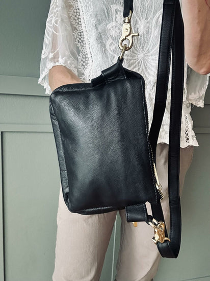 Crossbody Jenna Black - VIAMAJA.DK