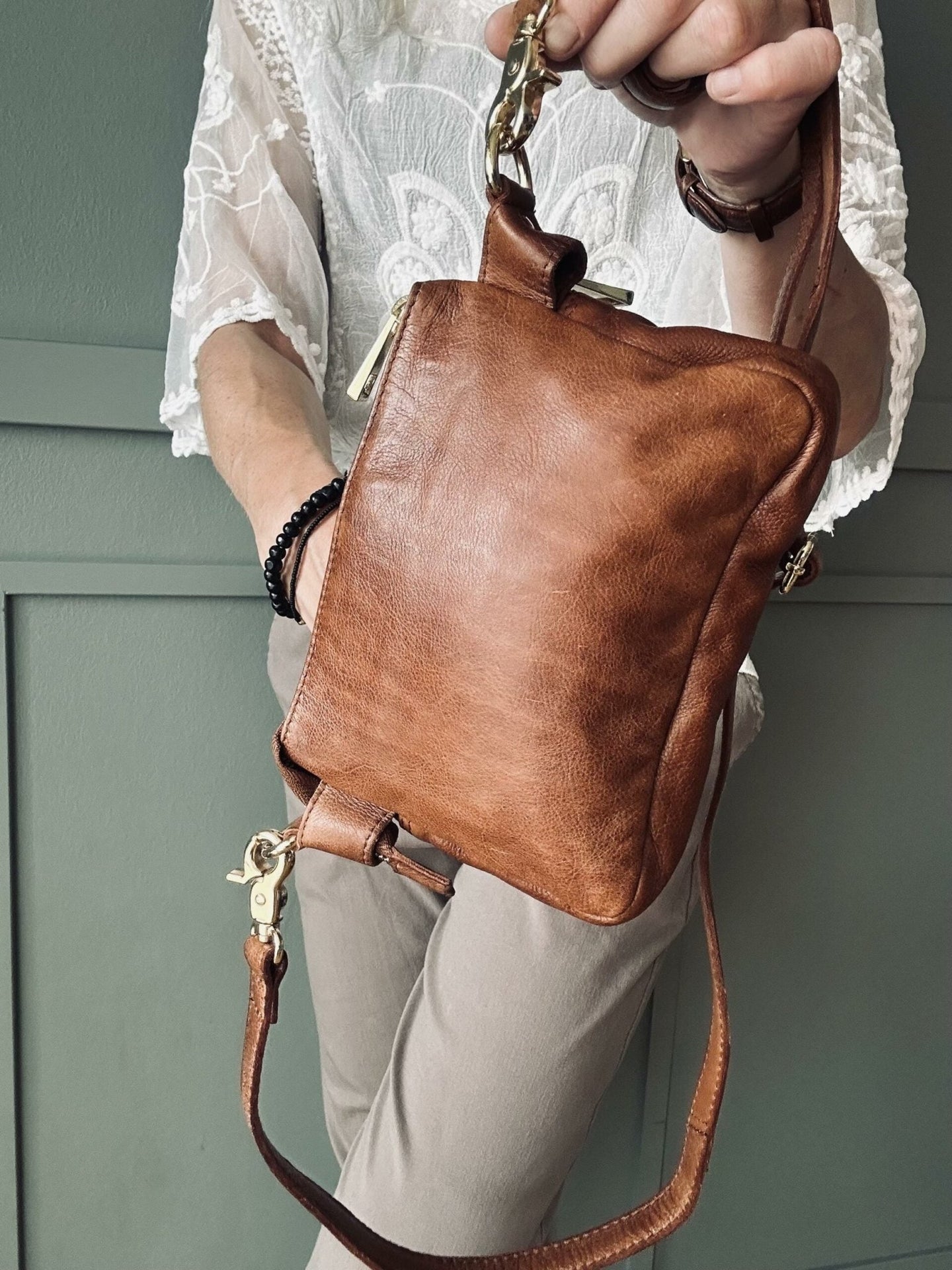 Crossbody Jenna Walnut - VIAMAJA.DK