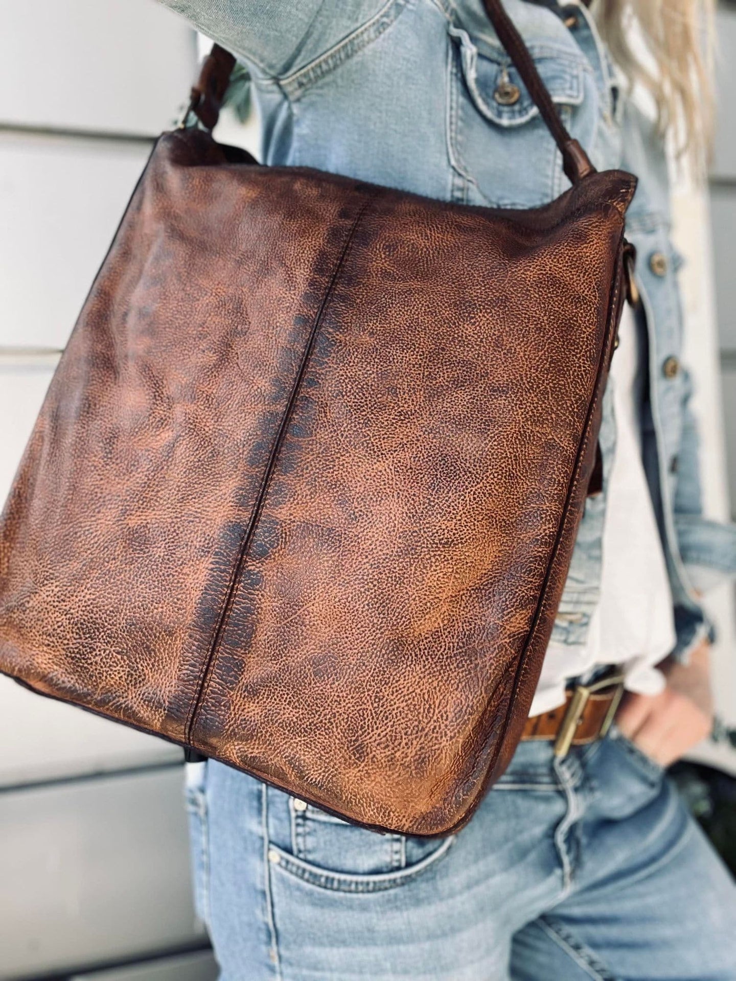 Crossbody LUNA BIG - 2 taskeremme medfølger - VIAMAJA.DK